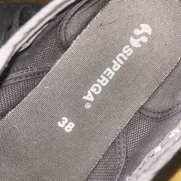 Superga ladies sneakers color is a plum, size 38 EU or 7.5 Preowned - Picture 8 of 9